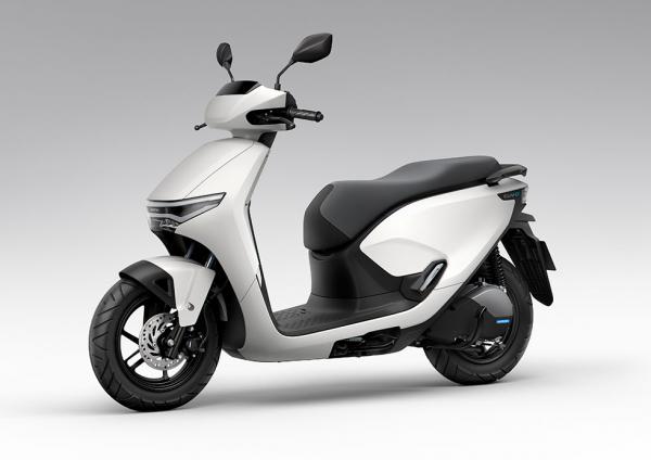 Gen Z Mulai Tinggalkan Bensin, Motor Listrik Jadi Pilihan Kekinian