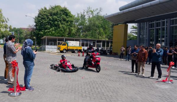 Kompetisi Nasional Inovasi Kendaraan Listrik Dilaksanakan di Surabaya, Tantangan Buat Anak Muda