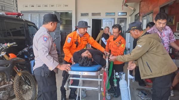 Pendaki Asal Jakarta Alami Hipotermia di Gunung Slamet, Tim SAR Berhasil Lakukan Evakuasi