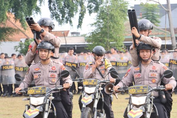 Latihan Pengendalian Massa di Polres Sragen, Pasukan Dibentuk Cepat, Tepat, Profesional
