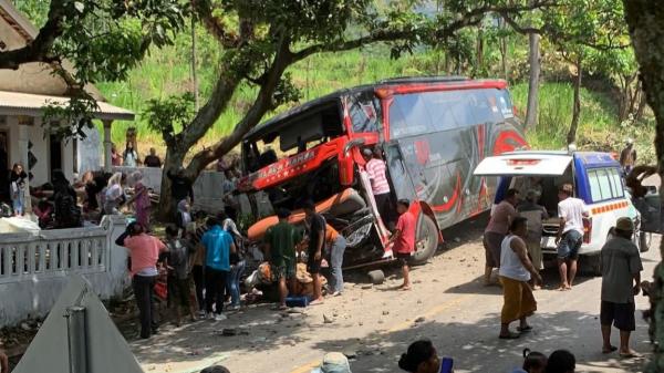 Bus Pariwisata Alami Kecelakaan di Jalur Wisata Bromo Probolinggo, Enam Orang Dilaporkan Tewas