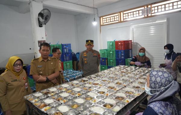 Program MBG Dievaluasi, Prabowo Minta BGN Perbaiki Tata Kelola dalam Satu Bulan
