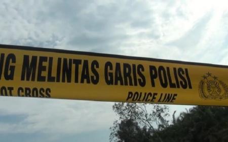 Warga Antapani Bandung Geger, Densus 88 Geledah Rumah Kontrakan dan Amankan Sejumlah Barang