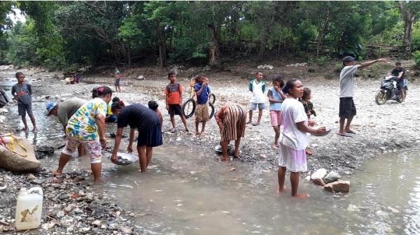 Merusak Alam, Pemkab TTU Tutup Tambang Emas Ilegal di Miomafo Timor Tengah Utara