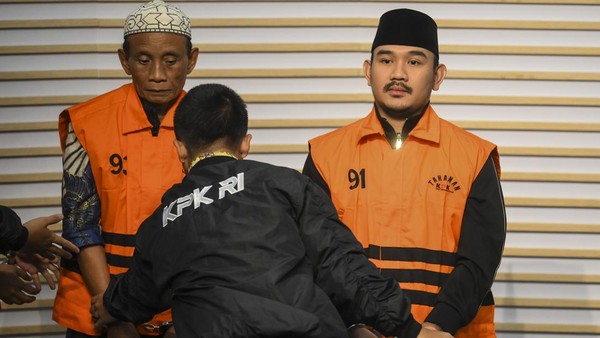 BREAKING NEWS: Bupati Bekasi Nonaktif Ade Kuswara Divonis 6 Tahun Penjara, Sang Ayah 4 Tahun
