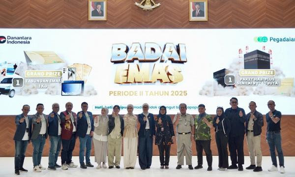 Banjir Hadiah Awal Tahun, Nasabah Pegadaian Menangkan Grand Prize 1 Kg Tabungan Emas