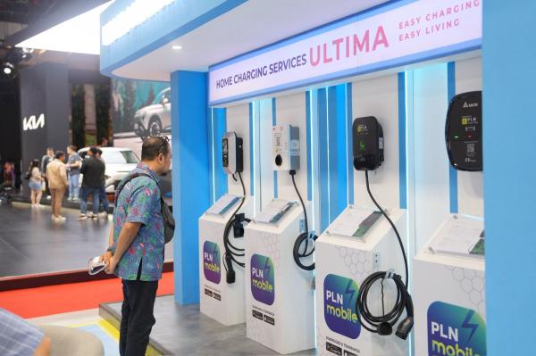 72 Pejabat Pemprov NTB Resmi Gunakan Mobil Listrik, DPRD Soroti Efisiensi Anggaran