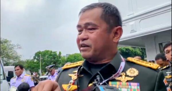 BREAKING NEWS: Tongkat Komando Pangkostrad Berganti, Letjen Iwan Setiawan Gantikan Mohammad Fadjar