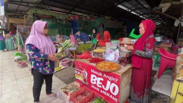Awal Ramadan, Harga Cabai di Tuban Melambung Tajam Tembus Rp 100 ribu Rupiah Perkilogram