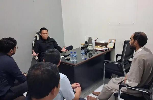Viral WNA Pakistan Ngamuk Pukuli Warga dan Pengendara Gunakan Bambu