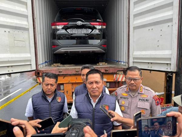 Polda Jateng Bongkar Sindikat Ekspor Kendaraan Ilegal ke Timor Leste, 1.727 Kendaraan Terkirim