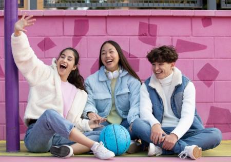 Jangan Cuma Rebahan! Gen Z Diajak Jadi Motor Penggerak Indonesia Emas 2045