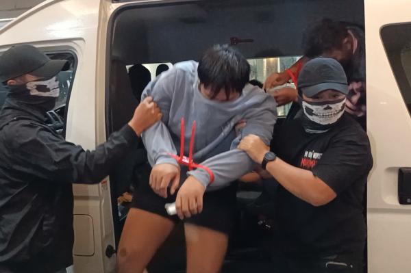 Gerebek Sarang Narkoba: Bareskrim Polri Cokok 24 Orang di Kampung Ambon dan Kampung Boncos