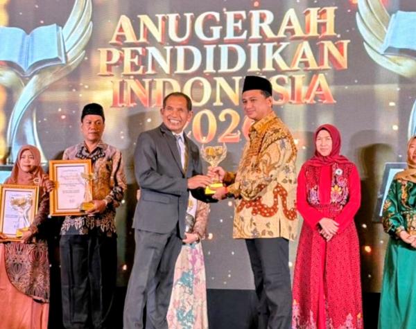 Inovasi Digital Hantarkan Ponpes Darul Amanah Kendal Raih Prestasi Indonesia