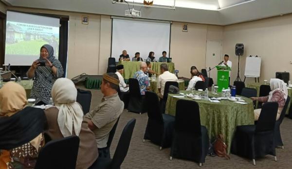 Saresehan Kaukus Ketokohan Jawa Barat Bahas Kedaulatan Pangan Petani dan Musda HKTI