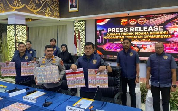 Ditreskrimsus Polda Jabar Ungkap Korupsi Jembatan Cipamuruyan Sukabumi, 2 Orang Jadi Tersangka