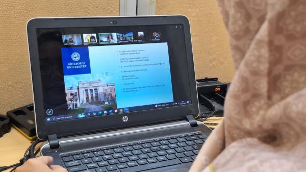 Dari Swedia ke Bojonegoro, Pakar Biodiversitas Berbagi Ilmu Konservasi untuk Mahasiswa Bojonegoro