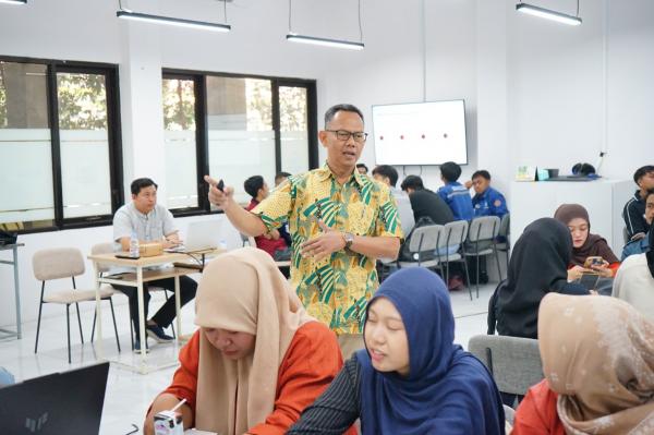 PII Bojonegoro Beberkan Peluang Besar Bisnis Konstruksi di Hadapan Mahasiswa Unigoro