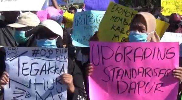 Emak Emak dan Peternak Demostrasi Dukung MBG, Lisdyarita: Kami Tampung Aspirasi
