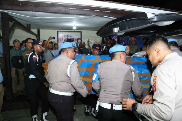 Polda Papua Kawal Proses Penanganan Jenazah Pilot AMA PK-RCY di RS Bhayangkara