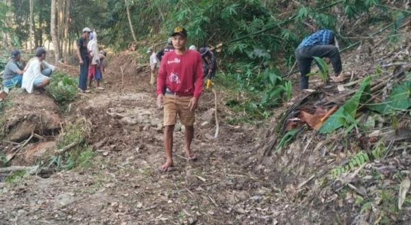 Ratusan Petani Sindangbarang Cianjur Tagih Janji Pemerintah Bangun Jalan Usaha Tani