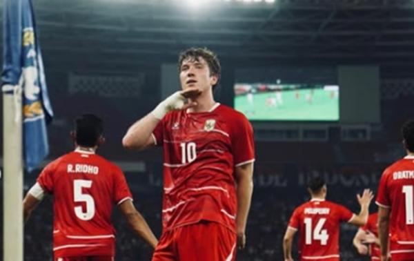Dikira Gabung Persib Bandung, Ole Romeny Justru Balik ke Eropa?