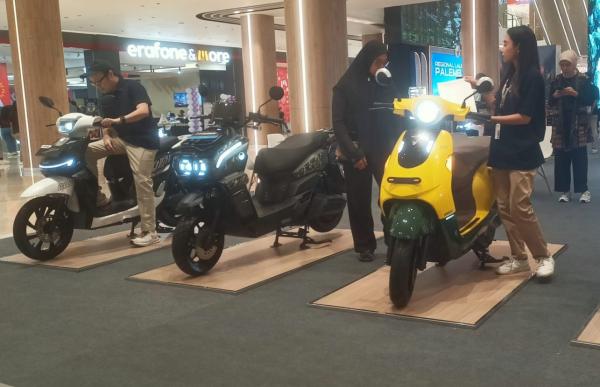 Perkenalkan Produk di Kota Palembang, Perusahaan Motor Listrik Ini Dorong Mobilitas Elektrifikasi