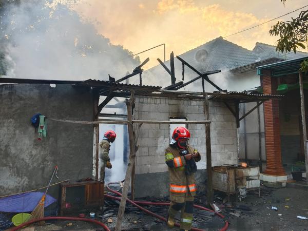 Kebakaran Melalap Rumah di Desa Bendo Kapas Bojonegoro, Kerugian Capai Rp150 Juta