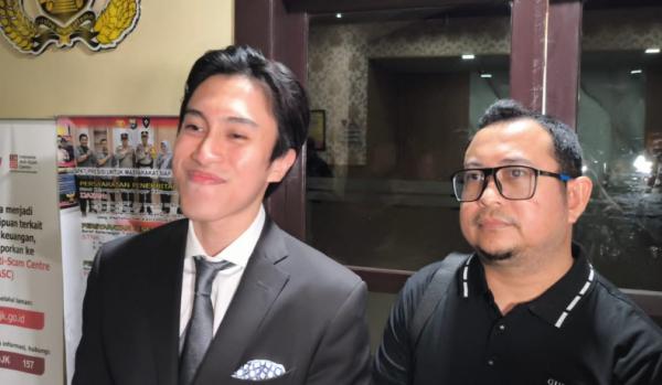 Breaking News: Mantan Suami Bupati Gowa Khaerul Aco Datangi Polda Sulsel Tengah Malam, Lapor Apa?
