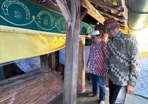 Di Tengah Ledakan AI, Rektor Untag Surabaya Ingatkan Satu Nilai yang Tak Boleh Hilang
