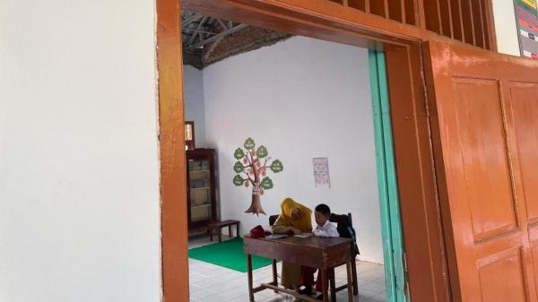SDN di Jombang Dapat 1 Murid Gegara Kekurangan Guru, Orang Tua Kuatir Anak Tak Terurus