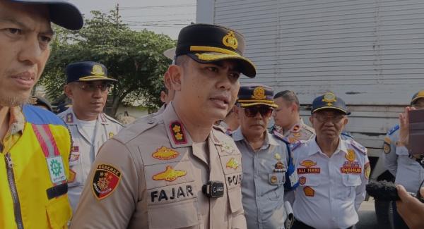 U-Turn Ilegal Ditutup Permanen, Kapolres Indramayu Ancam Pidanakan Warga yang Nekat Bongkar