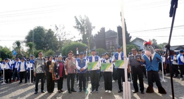 Unirow Berangkatkan Ratusan Mahasiswa KKN, Seluruh Peserta Terlindungi BPJS Ketenagakerjaan