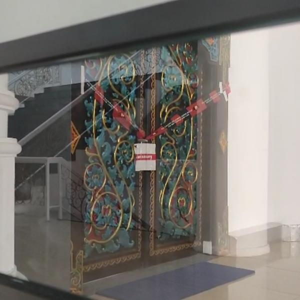 Heboh! Kantor Bupati Lombok Barat Disegel KPK, Pemkab: Kami Juga Kaget