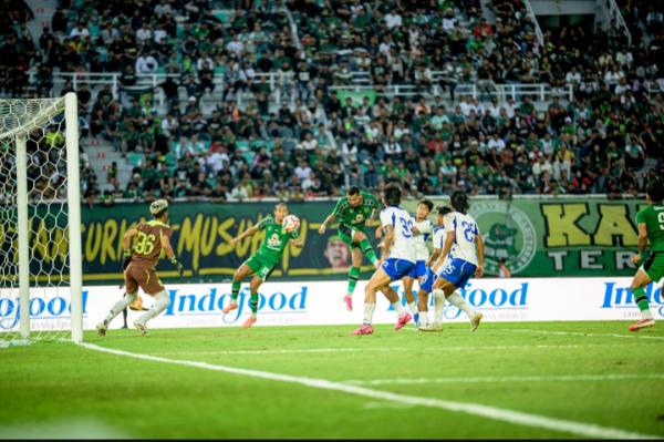 Bonek Dibuat Terdiam, Persebaya Gagal Menang Meski Sempat Unggul 2-0 atas PSIS