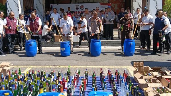Ditresnarkoba Polda Jateng Ungkap 198 Kasus Narkoba dan 2.112 Miras, Selamatkan 66.316 Jiwa