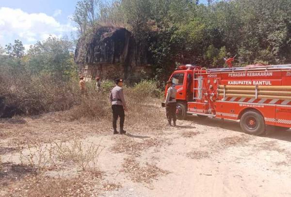 Gegara Puntung Rokok, Lahan 2.000 Meter di Bantul Dilalap Si Jago Merah