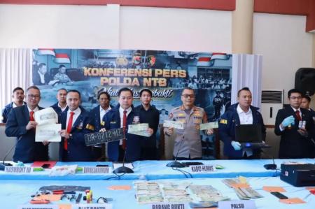 Polda NTB Bongkar Sindikat Pemalsuan STNK di Mataram, Tarif Motor Rp750.000 dan Mobil Rp1 juta