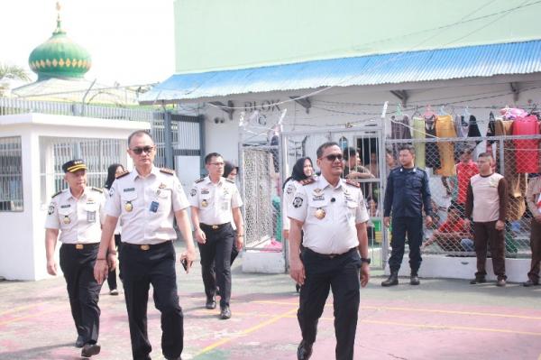 Tahanan Lapas Pekanbaru Kabur Saat Berobat, Kakanwil Ditjenpas Riau Janji Tindak Tegas Petugas