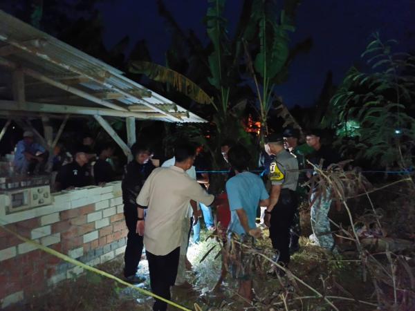 Heboh! Kaki Bayi Ditemukan di Purwakarta, Diduga Dimuntahkan Biawak, Polisi Sisir Lokasi