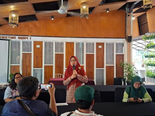 Ledia Hanifa Soroti Karut Marut KIP Kuliah dan MBG di Bandung