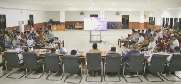 Masa Transisi Pascabencana Diperpanjang, Bupati Pastikan Tak Ada Korban Banjir yang Ditinggalkan