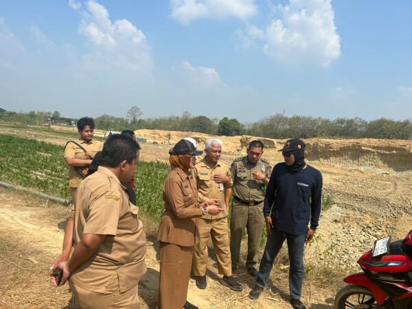 Diduga Tanpa Izin, Aktivitas Galian Tanah di Lahan Pertanian Trucuk Disetop Pemkab Bojonegoro