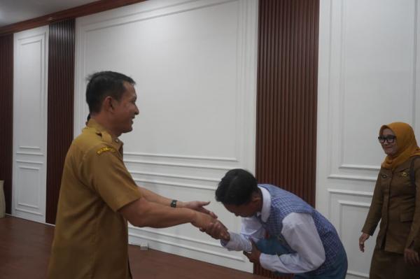 Prestasi Siswa SLB Bojonegoro, Juara 1 LKS Diksus Jatim dan Wakili Jawa Timur di Tingkat Nasional