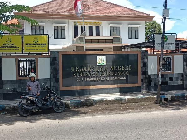 Sempat Ditangguhkan, Kades Ngadisari Kembali Ditahan di Rutan Kraksaan