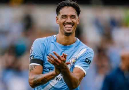Gelandang Keturunan Indonesia Tijjani Reijnders Berpotensi Hengkang dari Man City