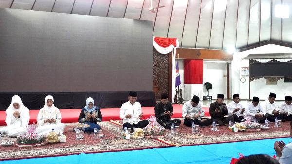 Tasyakuran HUT ke-81 RI di Pendopo, Bupati Bojonegoro: Kemerdekaan Harus Diisi Kerja Nyata