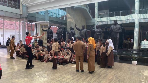 Wisata Kebangsaan di Istana Bogor, 145 Peserta Diajak Menyelami Sejarah Kepemimpinan Indonesia