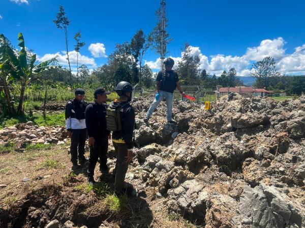 Polisi Temukan 10 Selongsong Kaliber 5,56 Milimeter di Lokasi Tembakan Asologaima