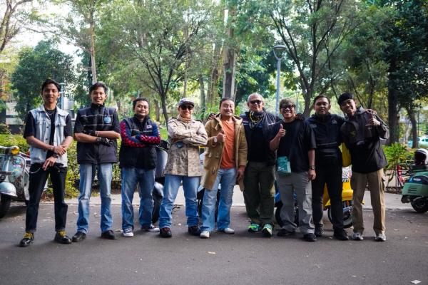 Dari Depok ke Jakarta, BK Scooter Indonesia Ramaikan Jambore Nasional Vespa 60-an